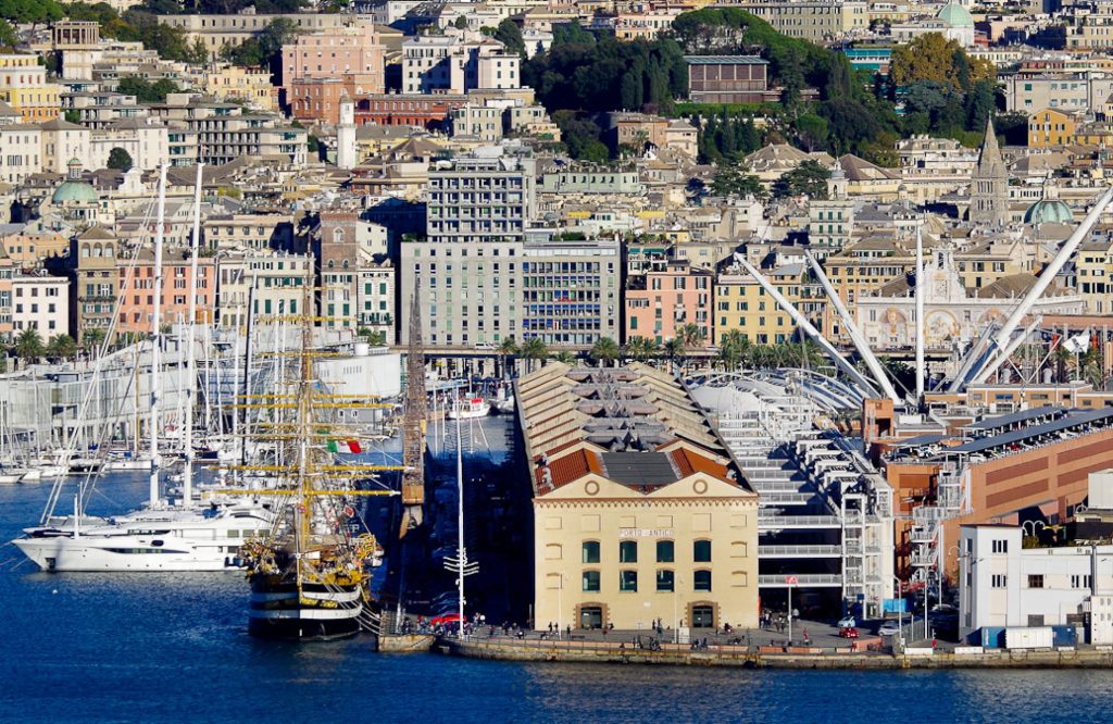 Panorama del Porto Antico di Genova